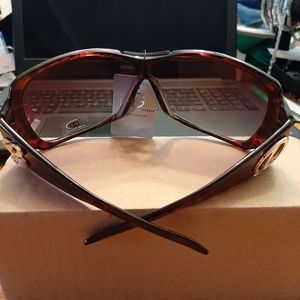 Ladies Sunglasses (accessories)